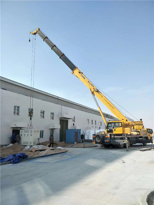 左云县“超载就喊停”—— 吊车的 “重量保镖” 技术